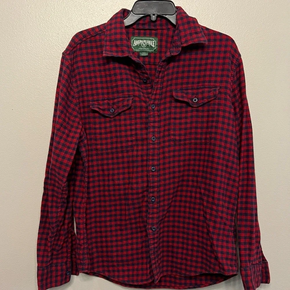 American Eagle Y2K Mens Medium Red and Blue Checkered Button Down Shirt